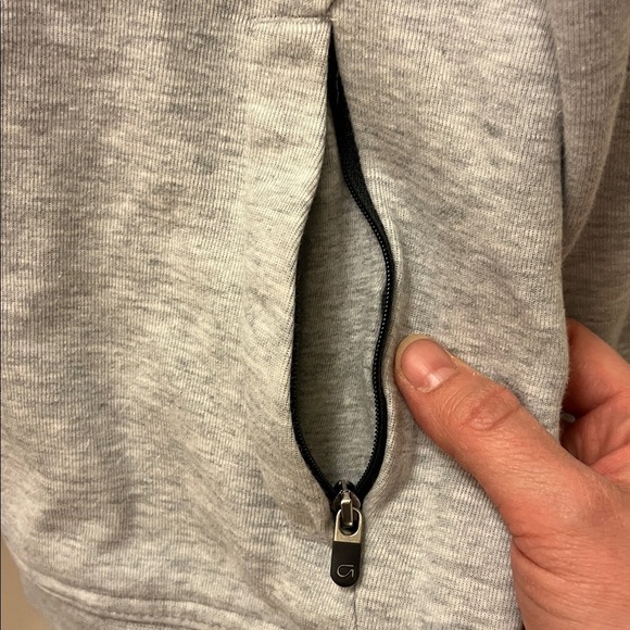 GAP fit Light Gray Zip-Up Hoodie size large - Picture 5 of 9